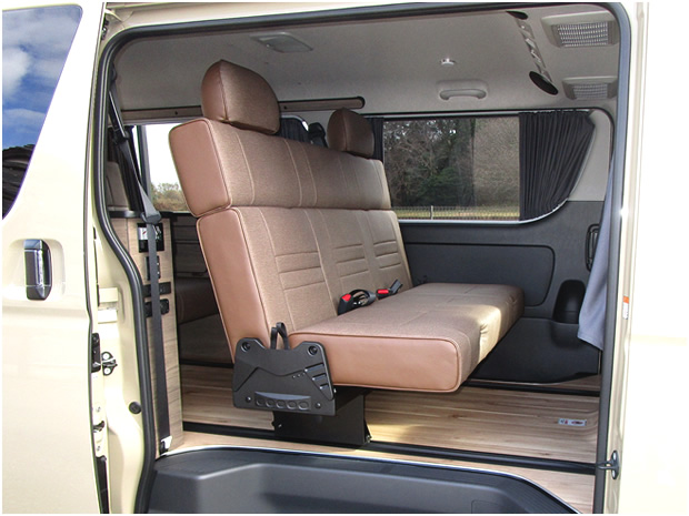 新車ハイエースキャンピングカー 【スマートキャンパーシリーズ